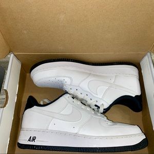 2019 Air Force 1 '07 'White Black' Size 9